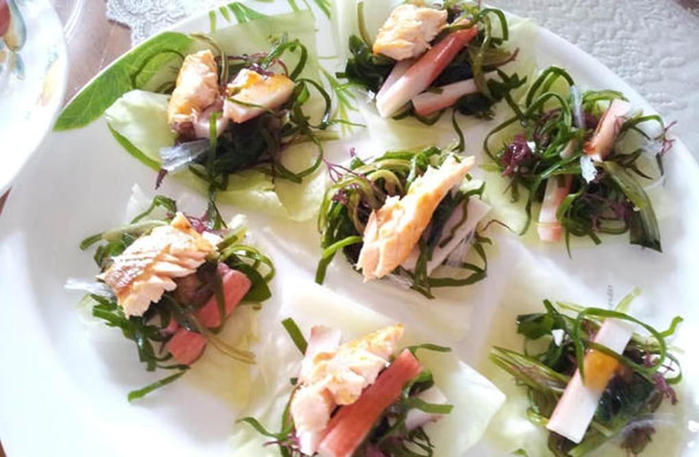 연어 해초 샐러드