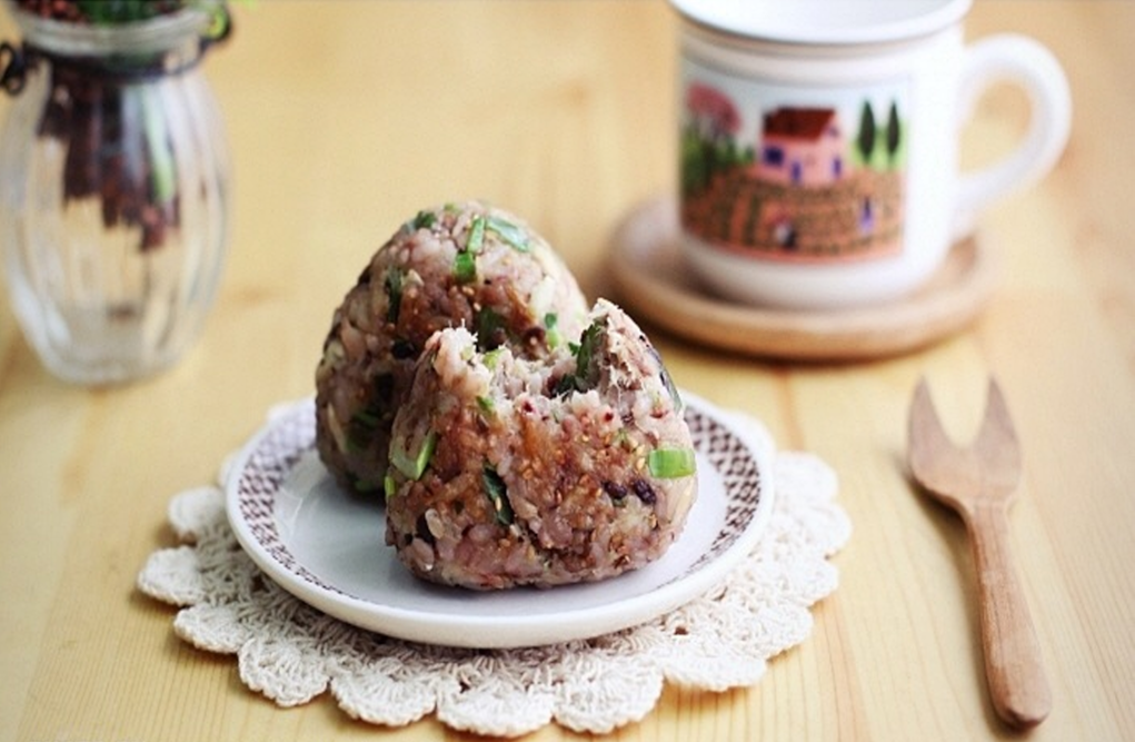 고등어 오니기리