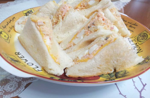 연어 댤걀 마요네즈 샌드위치