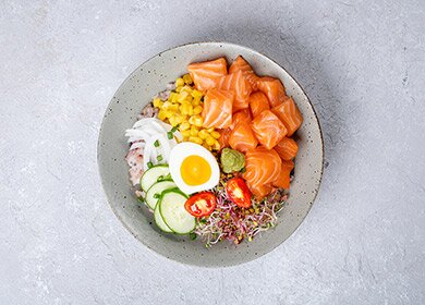 노르웨이 연어 포케