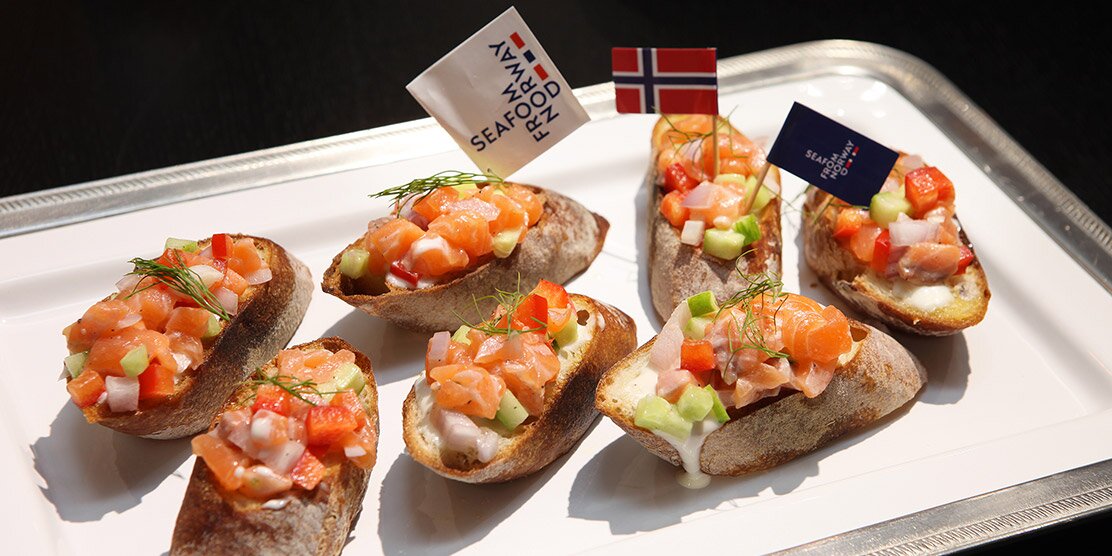 노르웨이 연어 브루스게타