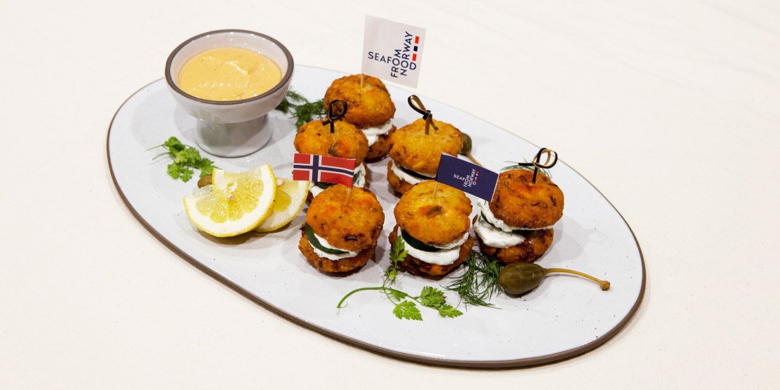 노르웨이 연어 팔라펠 마카롱